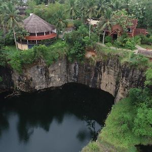 AYUR EARTH VILLA