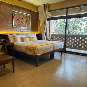 AYUR EARTH ANANTA ROOM